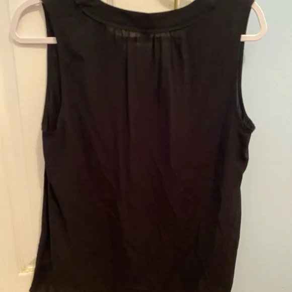 OLD NAVY black tank top size: small - Picture 4 of 6